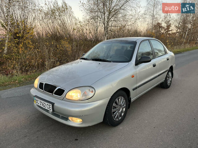 Серый Дэу Ланос, объемом двигателя 1.5 л и пробегом 152 тыс. км за 1999 $, фото 3 на Automoto.ua