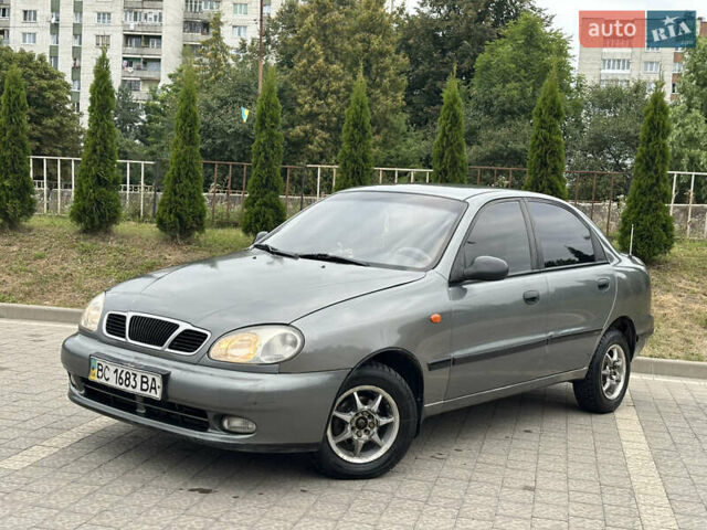 Дэу Ланос 2002 в Дрогобыче на Automoto.ua Серый Дэу Ланос, объемом двигателя 1.5 л и пробегом 200 тыс. км за 1799 $, фото 3 на Automoto.ua