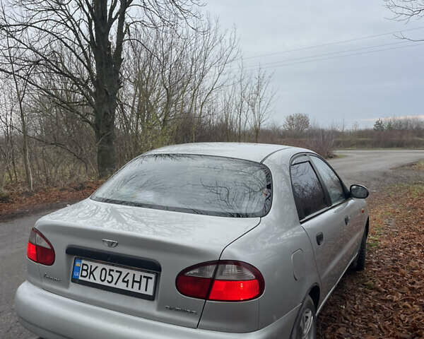 Сірий Деу Ланос, об'ємом двигуна 1.5 л та пробігом 230 тис. км за 1900 $, фото 6 на Automoto.ua