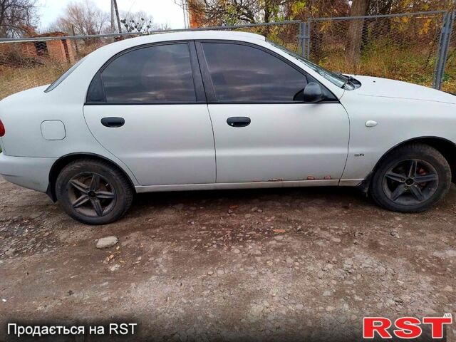 Серый Дэу Ланос, объемом двигателя 1.5 л и пробегом 300 тыс. км за 2300 $, фото 4 на Automoto.ua