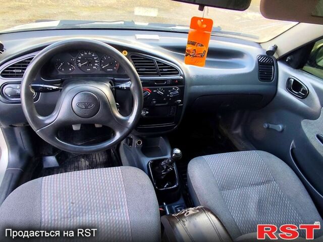 Сірий Деу Ланос, об'ємом двигуна 1.5 л та пробігом 0 тис. км за 1800 $, фото 5 на Automoto.ua