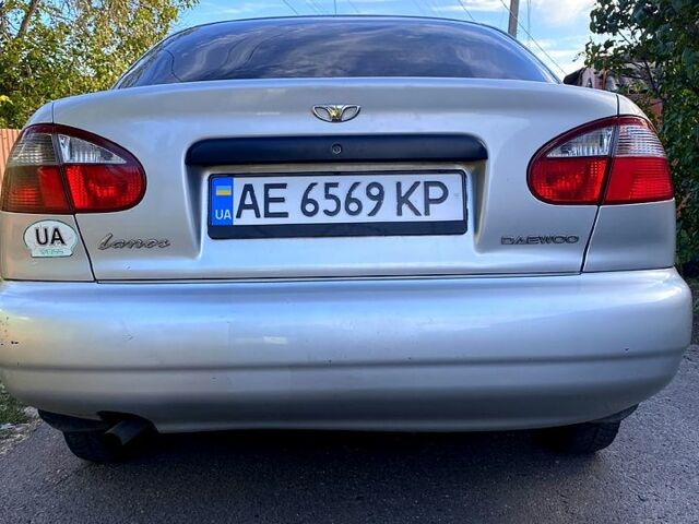 Дэу Ланос 2002 в Кривом Роге на Automoto.ua Серый Дэу Ланос, объемом двигателя 1.5 л и пробегом 180 тыс. км за 2499 $, фото 3 на Automoto.ua