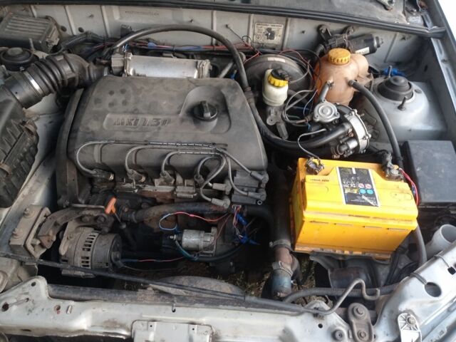 Сірий Деу Ланос, об'ємом двигуна 1.3 л та пробігом 270 тис. км за 2000 $, фото 7 на Automoto.ua