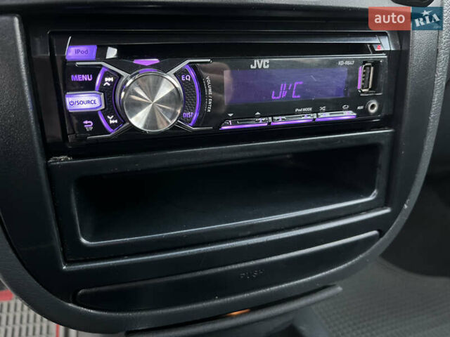 Серый Дэу Ланос, объемом двигателя 1.5 л и пробегом 152 тыс. км за 1999 $, фото 20 на Automoto.ua