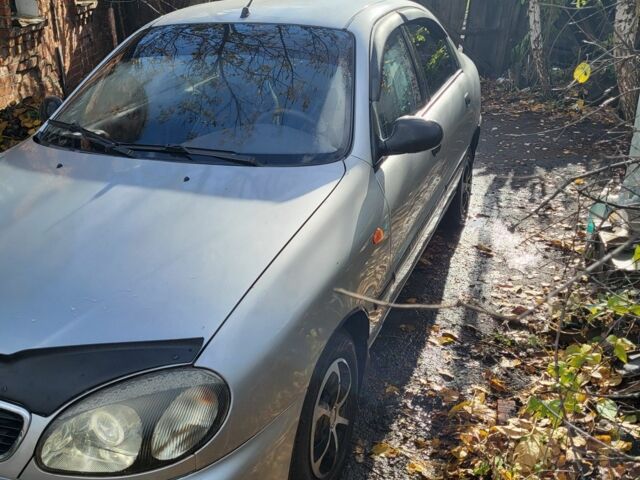 Деу Ланос 2002 у Сумах на Automoto.ua Сірий Деу Ланос, об'ємом двигуна 1.5 л та пробігом 258 тис. км за 1429 $, фото 2 на Automoto.ua