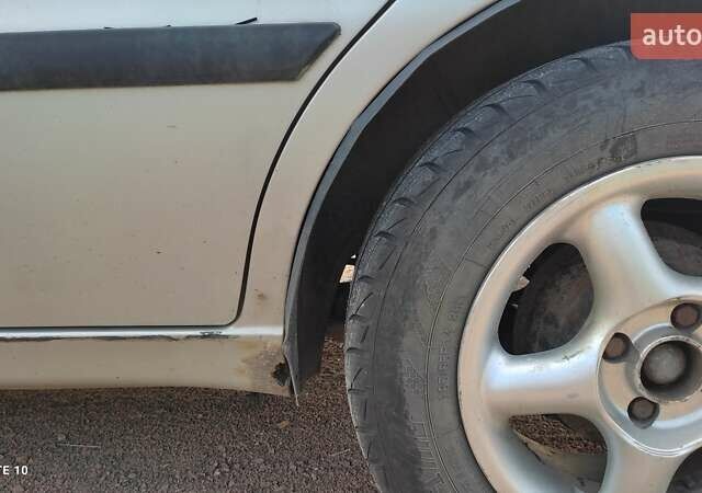 Серый Дэу Ланос, объемом двигателя 0 л и пробегом 203 тыс. км за 2200 $, фото 5 на Automoto.ua