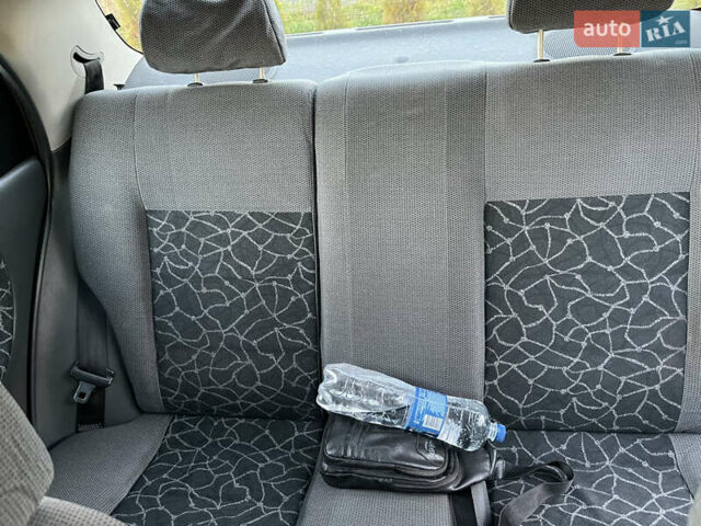 Серый Дэу Ланос, объемом двигателя 1.5 л и пробегом 152 тыс. км за 1999 $, фото 17 на Automoto.ua