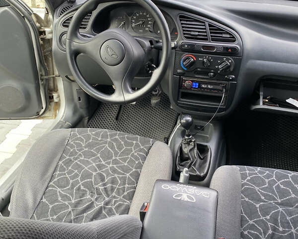 Сірий Деу Ланос, об'ємом двигуна 1.5 л та пробігом 420 тис. км за 2250 $, фото 18 на Automoto.ua