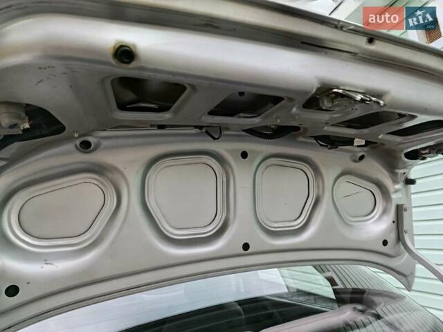 Дэу Ланос 2002 в Золотоноше на Automoto.ua Серый Дэу Ланос, объемом двигателя 1.5 л и пробегом 115 тыс. км за 2750 $, фото 15 на Automoto.ua