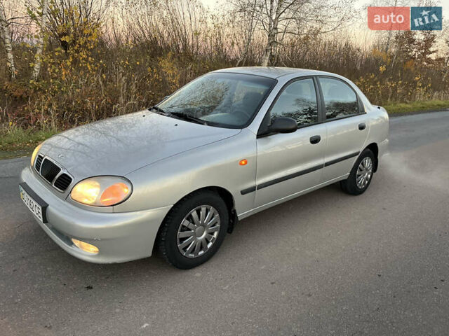 Серый Дэу Ланос, объемом двигателя 1.5 л и пробегом 152 тыс. км за 1999 $, фото 4 на Automoto.ua