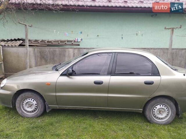 Серый Дэу Ланос, объемом двигателя 1.5 л и пробегом 157 тыс. км за 2500 $, фото 1 на Automoto.ua