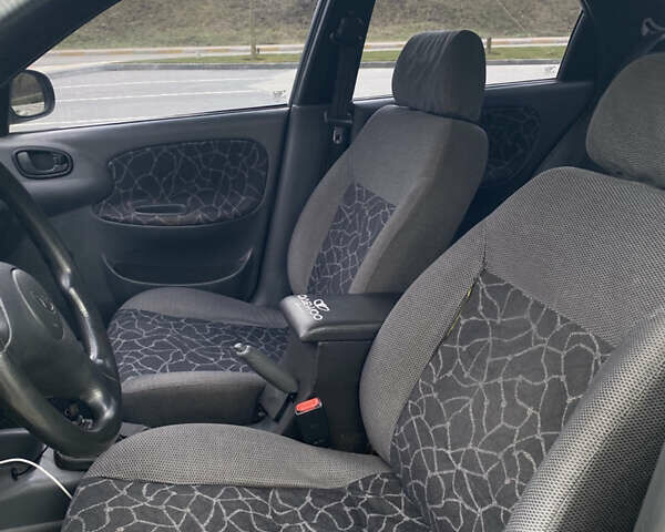 Сірий Деу Ланос, об'ємом двигуна 1.5 л та пробігом 420 тис. км за 2250 $, фото 16 на Automoto.ua