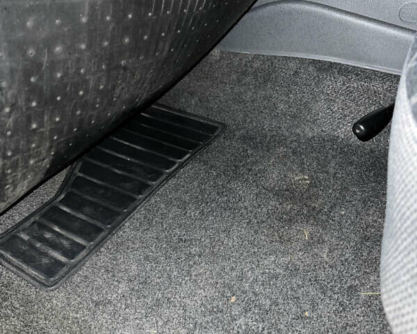 Серый Дэу Ланос, объемом двигателя 1.5 л и пробегом 270 тыс. км за 2200 $, фото 12 на Automoto.ua