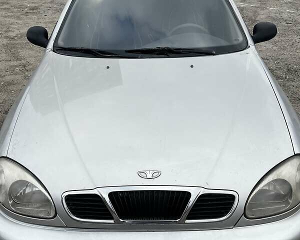 Сірий Деу Ланос, об'ємом двигуна 1.5 л та пробігом 240 тис. км за 1896 $, фото 1 на Automoto.ua