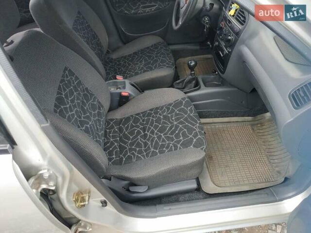 Сірий Деу Ланос, об'ємом двигуна 1.5 л та пробігом 160 тис. км за 2500 $, фото 10 на Automoto.ua