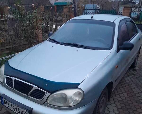 Серый Дэу Ланос, объемом двигателя 1.5 л и пробегом 235 тыс. км за 1950 $, фото 1 на Automoto.ua