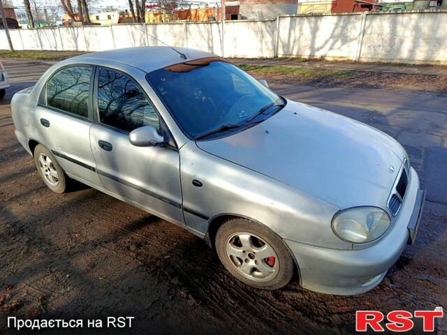 Серый Дэу Ланос, объемом двигателя 1.6 л и пробегом 340 тыс. км за 2000 $, фото 8 на Automoto.ua