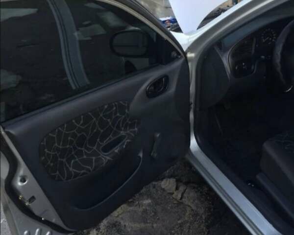 Дэу Ланос 2003 в Кропивницком (Кировограде) на Automoto.ua Серый Дэу Ланос, объемом двигателя 1.5 л и пробегом 97 тыс. км за 2700 $, фото 3 на Automoto.ua