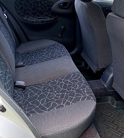 Сірий Деу Ланос, об'ємом двигуна 1.5 л та пробігом 209 тис. км за 2000 $, фото 5 на Automoto.ua