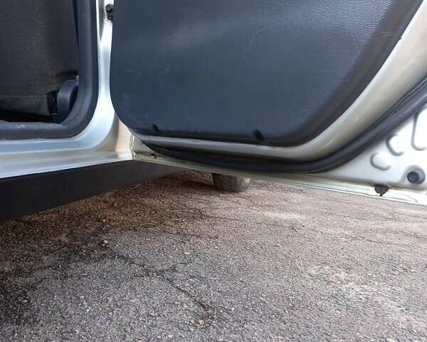 Серый Дэу Ланос, объемом двигателя 1.5 л и пробегом 180 тыс. км за 1850 $, фото 12 на Automoto.ua