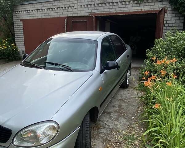 Сірий Деу Ланос, об'ємом двигуна 1.6 л та пробігом 480 тис. км за 2800 $, фото 2 на Automoto.ua