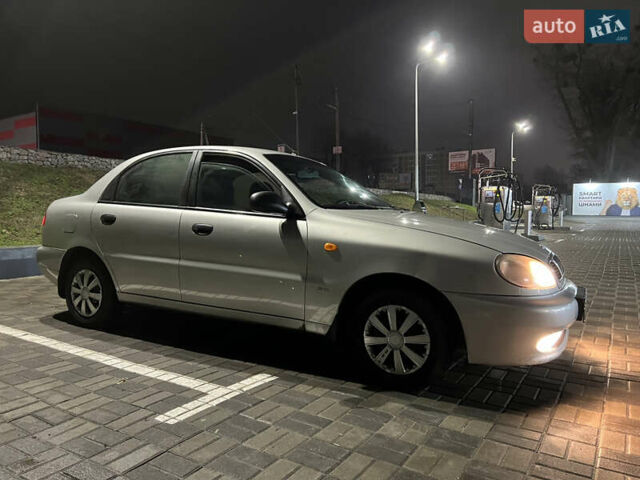 Серый Дэу Ланос, объемом двигателя 1.5 л и пробегом 270 тыс. км за 2200 $, фото 9 на Automoto.ua