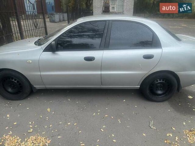 Серый Дэу Ланос, объемом двигателя 1.6 л и пробегом 235 тыс. км за 2700 $, фото 2 на Automoto.ua