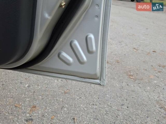 Сірий Деу Ланос, об'ємом двигуна 1.5 л та пробігом 227 тис. км за 2850 $, фото 33 на Automoto.ua