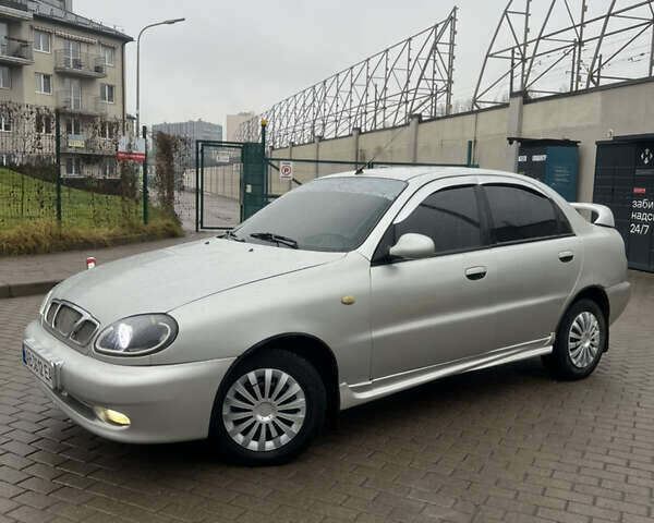 Серый Дэу Ланос, объемом двигателя 1.5 л и пробегом 299 тыс. км за 1299 $, фото 2 на Automoto.ua