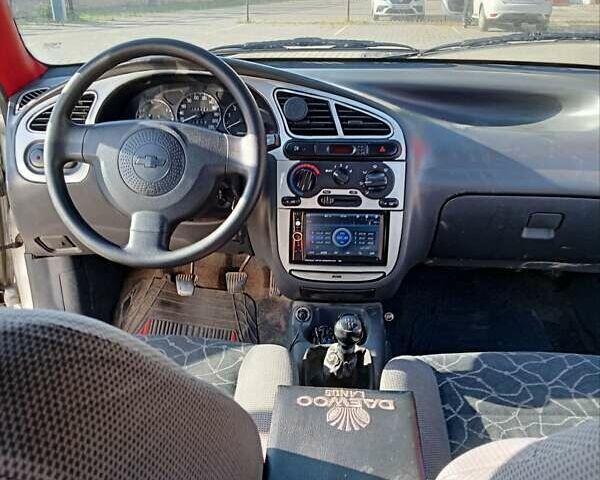Сірий Деу Ланос, об'ємом двигуна 1.5 л та пробігом 288 тис. км за 2600 $, фото 7 на Automoto.ua