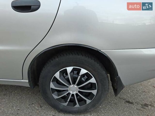 Сірий Деу Ланос, об'ємом двигуна 1.5 л та пробігом 227 тис. км за 2850 $, фото 19 на Automoto.ua