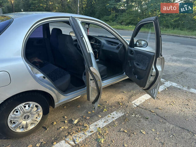 Сірий Деу Ланос, об'ємом двигуна 1.5 л та пробігом 216 тис. км за 2500 $, фото 4 на Automoto.ua