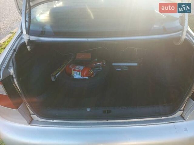 Серый Дэу Ланос, объемом двигателя 1.5 л и пробегом 270 тыс. км за 2500 $, фото 11 на Automoto.ua