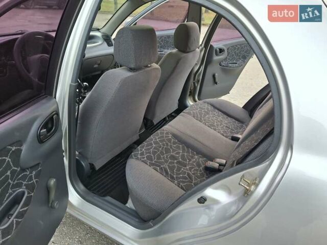 Сірий Деу Ланос, об'ємом двигуна 1.5 л та пробігом 227 тис. км за 2850 $, фото 44 на Automoto.ua