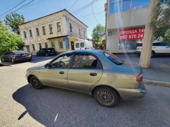 Сірий Деу Ланос, об'ємом двигуна 0.15 л та пробігом 352 тис. км за 1300 $, фото 2 на Automoto.ua