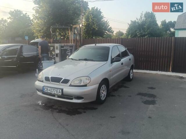 Сірий Деу Ланос, об'ємом двигуна 1.5 л та пробігом 190 тис. км за 2550 $, фото 2 на Automoto.ua