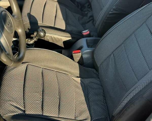 Серый Дэу Ланос, объемом двигателя 1.5 л и пробегом 237 тыс. км за 2700 $, фото 5 на Automoto.ua