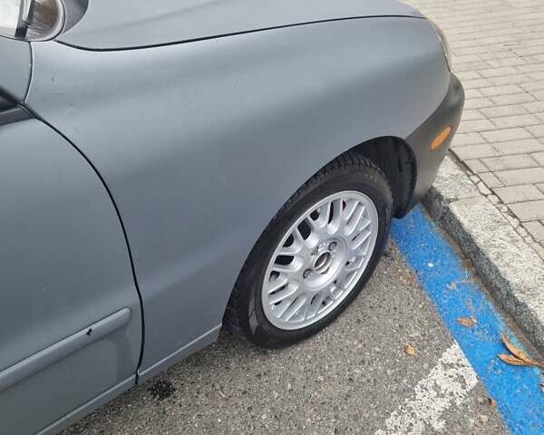 Серый Дэу Ланос, объемом двигателя 1.6 л и пробегом 277 тыс. км за 3400 $, фото 6 на Automoto.ua