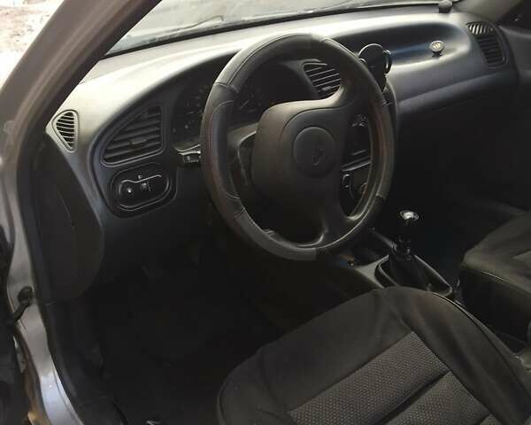 Серый Дэу Ланос, объемом двигателя 1.5 л и пробегом 265 тыс. км за 3000 $, фото 8 на Automoto.ua