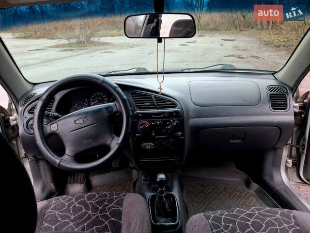 Серый Дэу Ланос, объемом двигателя 1.5 л и пробегом 250 тыс. км за 2500 $, фото 15 на Automoto.ua