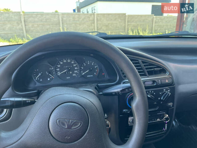 Серый Дэу Ланос, объемом двигателя 1.5 л и пробегом 300 тыс. км за 1600 $, фото 4 на Automoto.ua