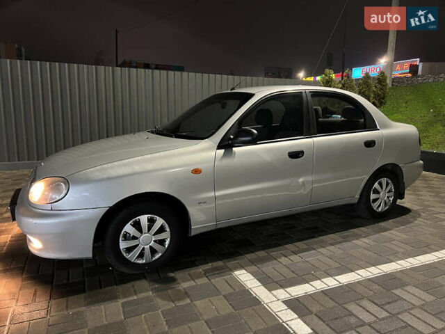 Серый Дэу Ланос, объемом двигателя 1.5 л и пробегом 268 тыс. км за 2400 $, фото 4 на Automoto.ua