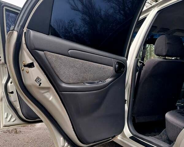 Серый Дэу Ланос, объемом двигателя 1.5 л и пробегом 250 тыс. км за 2500 $, фото 10 на Automoto.ua