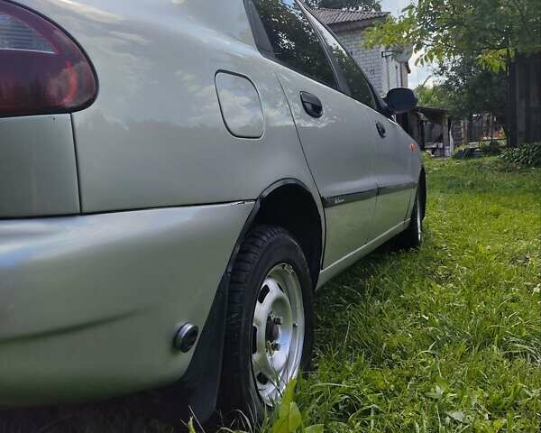 Серый Дэу Ланос, объемом двигателя 1.5 л и пробегом 300 тыс. км за 1750 $, фото 5 на Automoto.ua