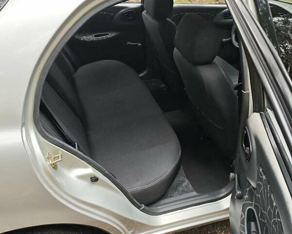 Серый Дэу Ланос, объемом двигателя 1.5 л и пробегом 198 тыс. км за 3100 $, фото 12 на Automoto.ua