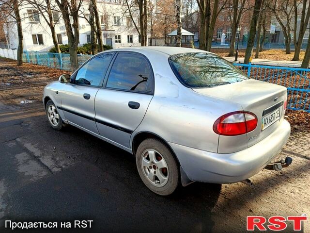 Серый Дэу Ланос, объемом двигателя 1.6 л и пробегом 340 тыс. км за 2000 $, фото 5 на Automoto.ua