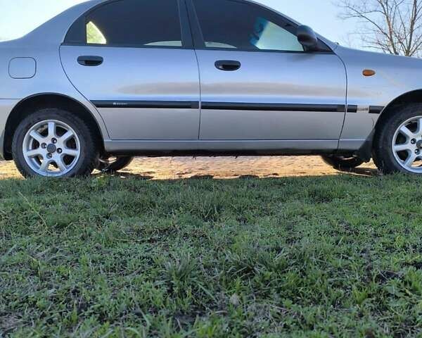 Серый Дэу Ланос, объемом двигателя 0 л и пробегом 166 тыс. км за 3100 $, фото 4 на Automoto.ua