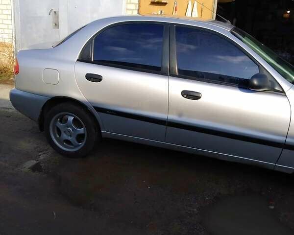 Серый Дэу Ланос, объемом двигателя 1.5 л и пробегом 265 тыс. км за 3000 $, фото 6 на Automoto.ua