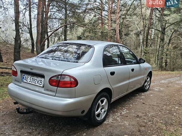 Серый Дэу Ланос, объемом двигателя 1.5 л и пробегом 198 тыс. км за 3100 $, фото 1 на Automoto.ua
