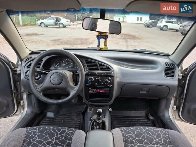 Сірий Деу Ланос, об'ємом двигуна 1.5 л та пробігом 227 тис. км за 2850 $, фото 29 на Automoto.ua